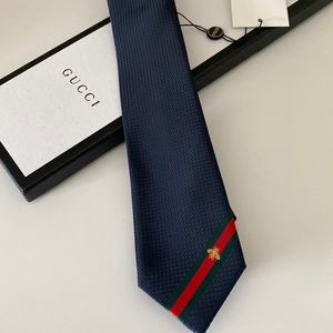 Gucci Men’s Tie With Bee Web Navy Blue